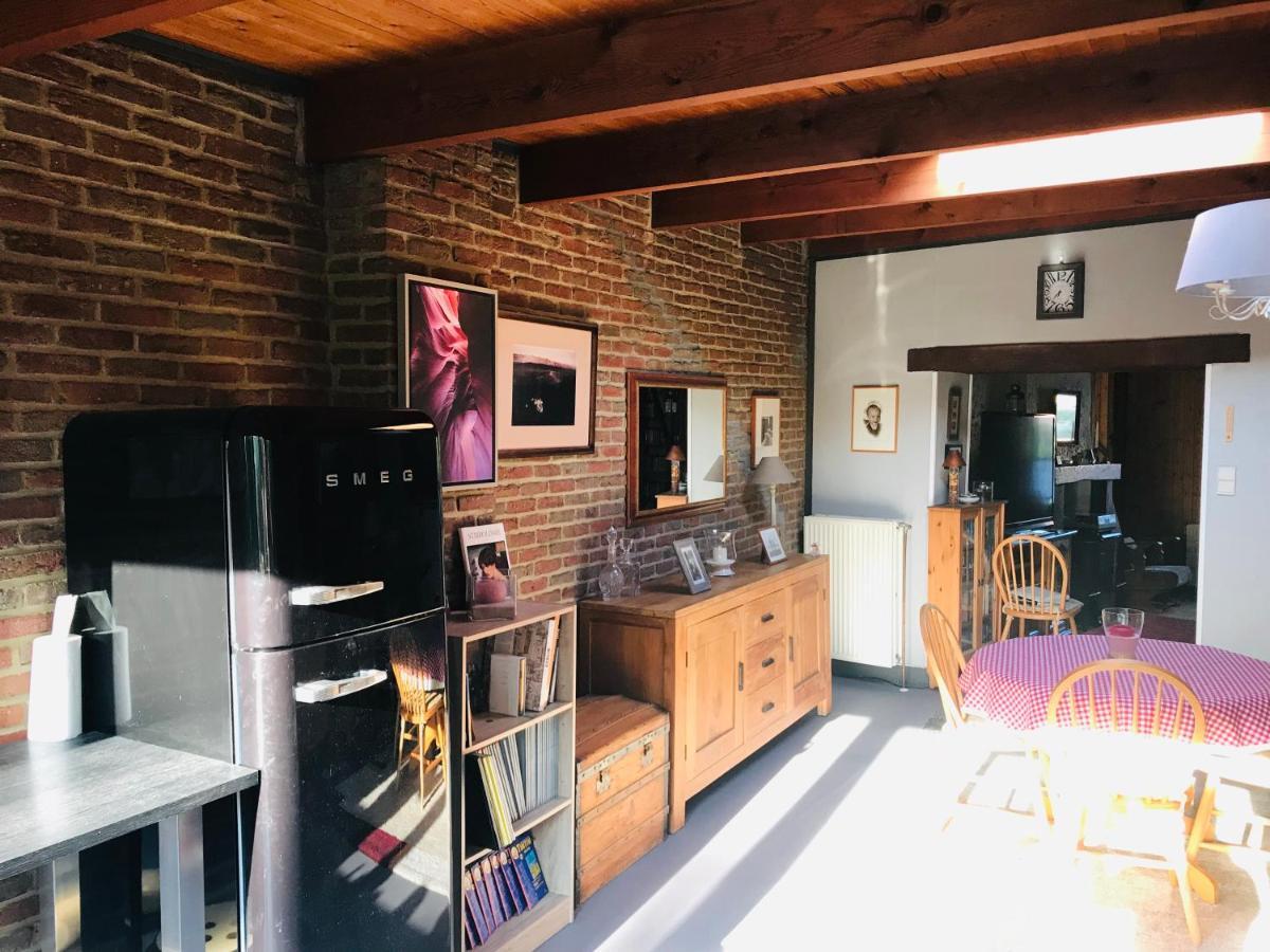 Le Samson Villa Nameche Eksteriør bilde